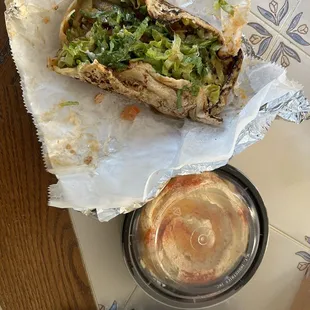 Chicken Shawrma Sandwich, hummus