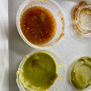 Great sauces!! Wish they gave more!