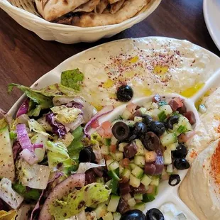 Mixed appetizers