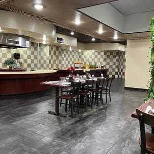 sushi and sashimi, interior