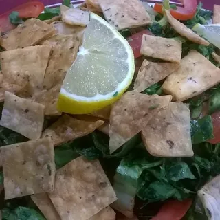 Fattoush with Lemon