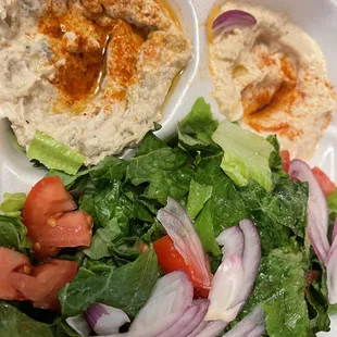 These hummus had a bad taste to it