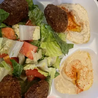 4 Piece Veggie Combo with Falafel Plate