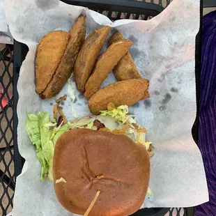 Woodys burger check out the side picture with pot wedges