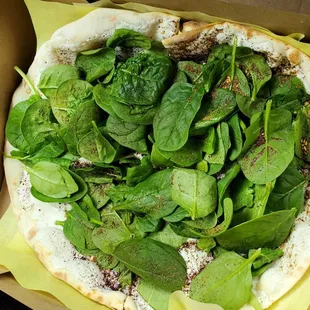 @makeMePrettie car food adventure.  Spinach &amp; cheese was so flavorful.  Beyond phenomenal. Everything was delicious.