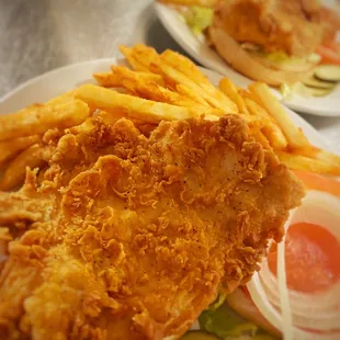 Hand Dipped Crispy Chicken Sandwich