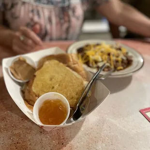 Chili with bread that comes with peanut butter and jelly. Yes, Al&apos;s favorite thing!!