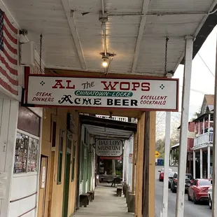 Entrance to Al&apos;s
