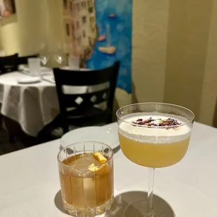 Old fashioned and a sour cocktail.