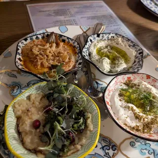 ZA'ATAR LABNEH