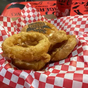 Burger and Beer Batter Onion Rings