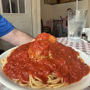 Huge plate of spaghetti and meatballs