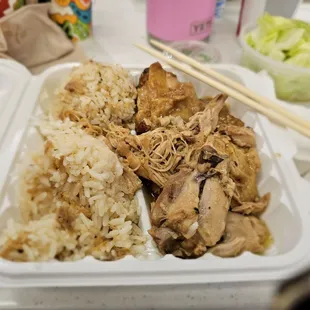 Lunch@Ala Moana Center Food Court/Poi Bowl; 5/27/2024.I ordered, Chicken Adobo w/Tossed Salad, 1 Choice. Wow! even this Eatery  prices R up!