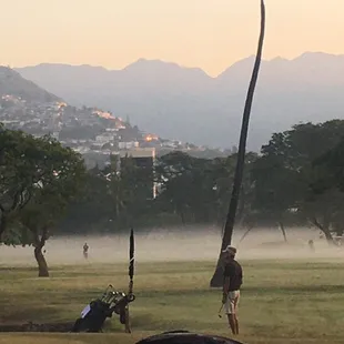 Truly a mystical place. As a senior, I imagine walking into the Ala Wai fog as I fade away one day...  hmmmmm