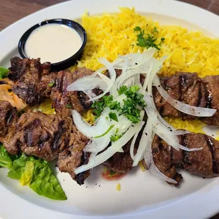 Beef Kabob Lunch Plate