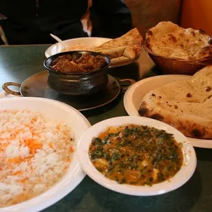 More food from Aladdin (Rice, Shag Poneer, Naan)