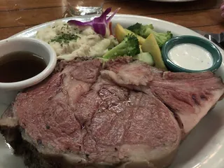 Lei Lei's Bar and Grill