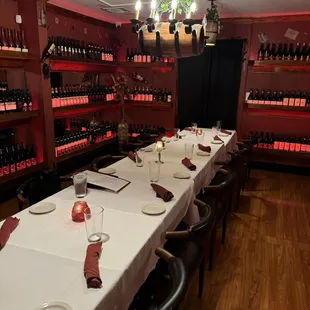 Private wine room for a nominal fee