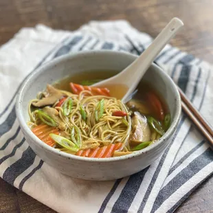 Taiwanese-style chicken soup