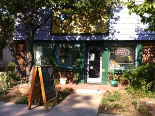 The Earth Cafe