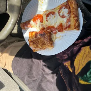 middle school lunch pizza