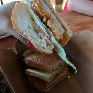 Spicy chicken po'boy