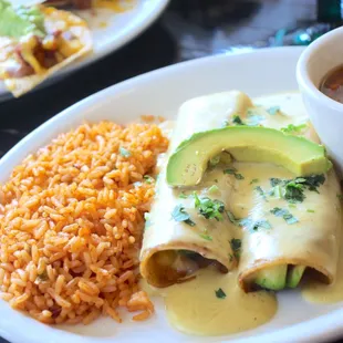 food, wraps, burrito, burritos and wraps