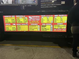 2hermanos Taco Truck