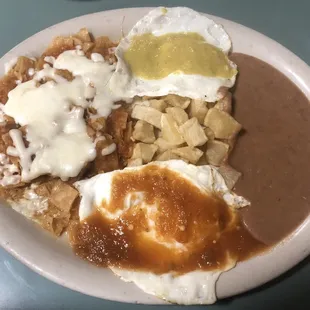 Huevos Divorceados