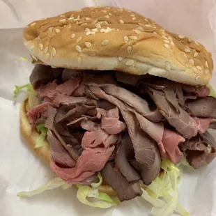 Super Roast Beef (under hot sandwiches).