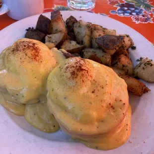 Eggs Benedict