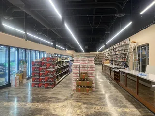 Skyline Liquor 2