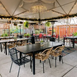 Beautiful outdoor dining! Our back patio is calling your name!