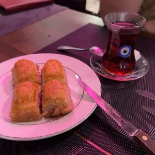4 Piece Baklava