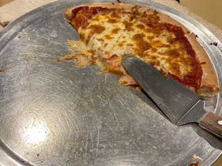 Queen Bee's Bar & Grill