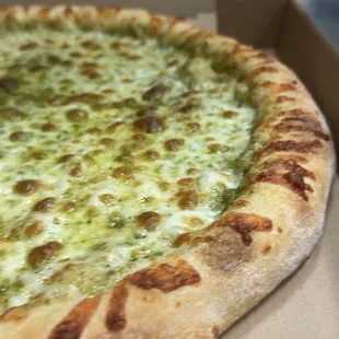 When you place an order with us, you'll have the added bonus of selecting from a range of delicious sauces, including our flavorful pesto.