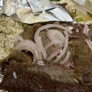 Kid&apos;s gyro plate.