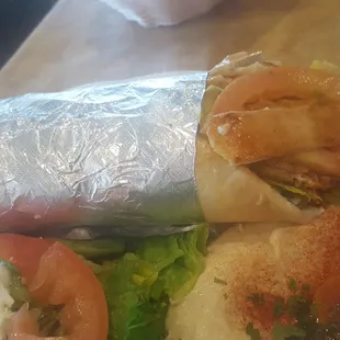 Yummy Chicken Shawarma Sandwich(Add tomatoes.)