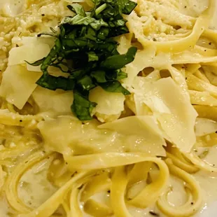 Fettuccine Alfredo