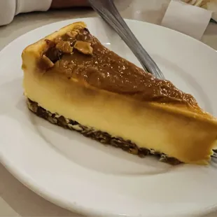 Salted caramel cheesecake