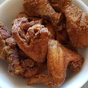 Fried chicken wings and drumsticks