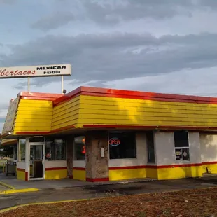 Albertaco's on Highway-85, CO Springs