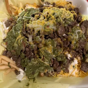 Garnet Sada fries with lots of toppings