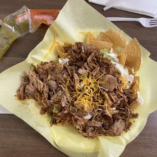 Carnitas nachos