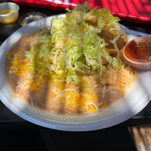 a plate of mexican food