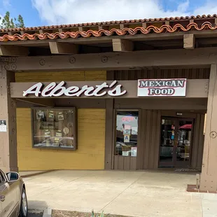 San Diego-style Taco Shop Specializing in Rolled &quot;Tacos&quot;