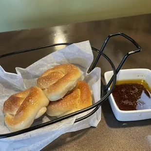 Garlic Bread Knots