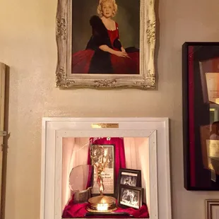 Vivian Vance's Academy Award (Ethel from "I Love Lucy") at the Albuquerque Little Theatre!