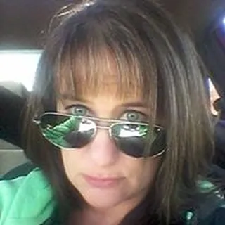 Nicelle S.