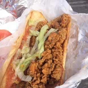 Amazing oyster Po-boy